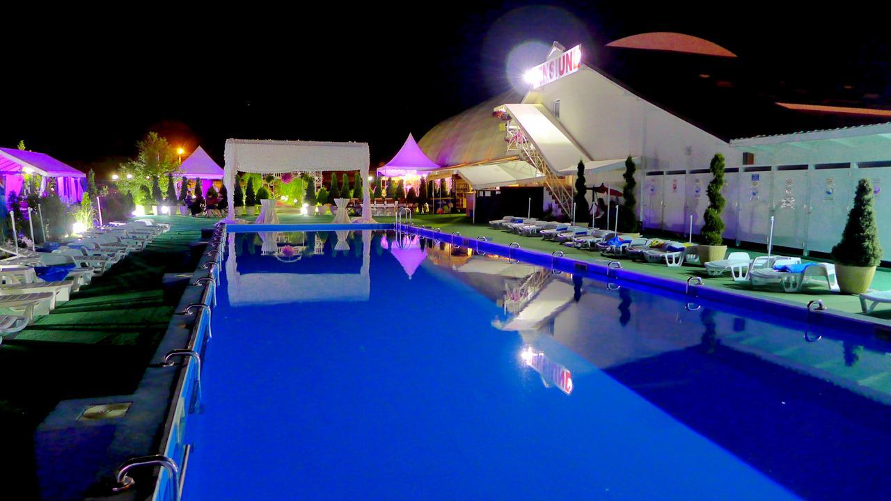 Juliana Platinum Brad Hotell Exteriör bild